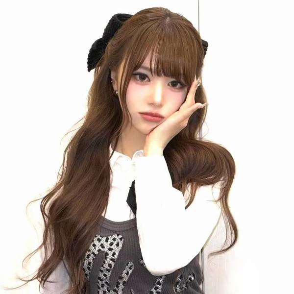 Today's Most Loved Serina (MADEIN)