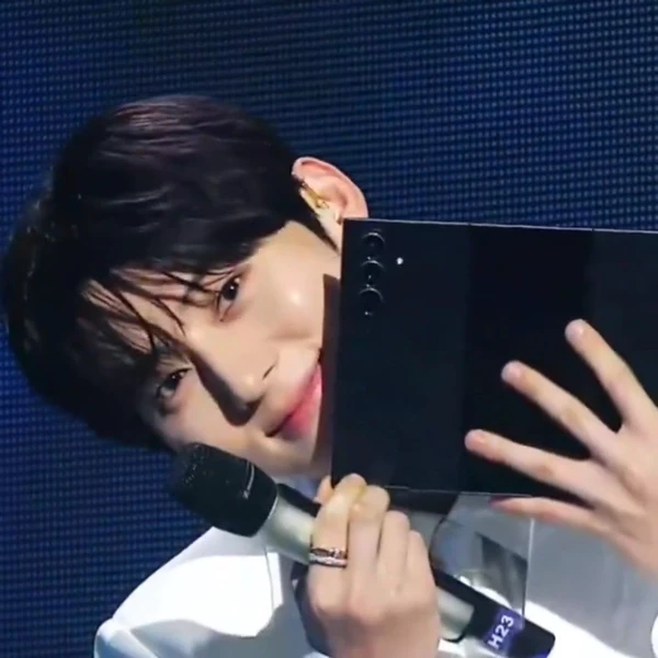 粉絲票選的黃旼炫最佳瞬間