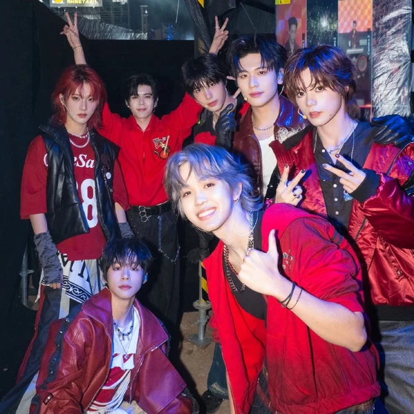 Top Photo Full of DORN (NexT1DE) Love