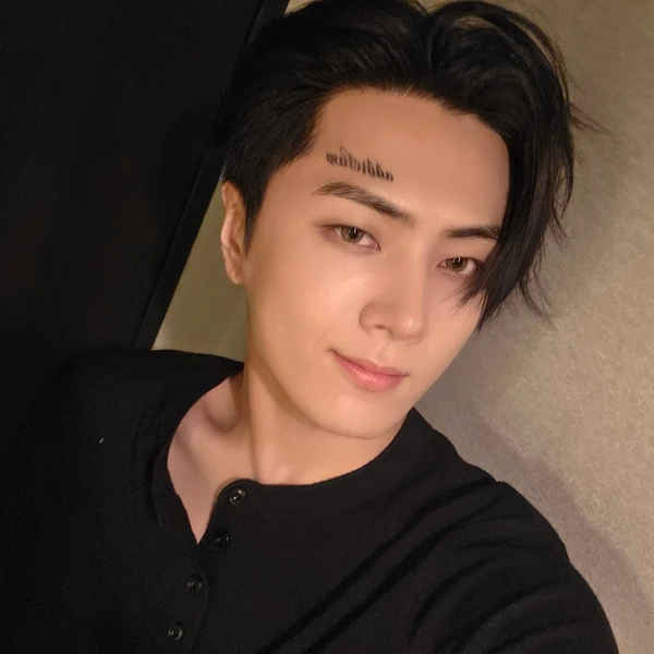 ENHYPEN 팬심 가득한 인기 사진