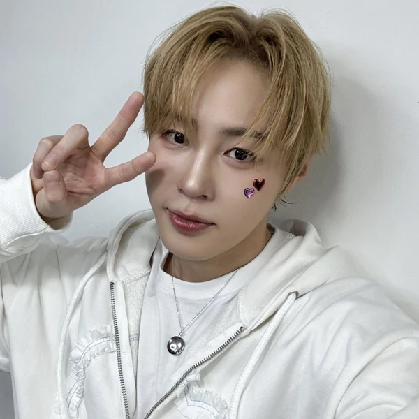 Best moment chosen by Ha Sungwoon fandom