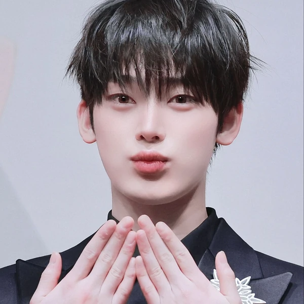 선우 (ENHYPEN) 팬심 가득한 인기 사진