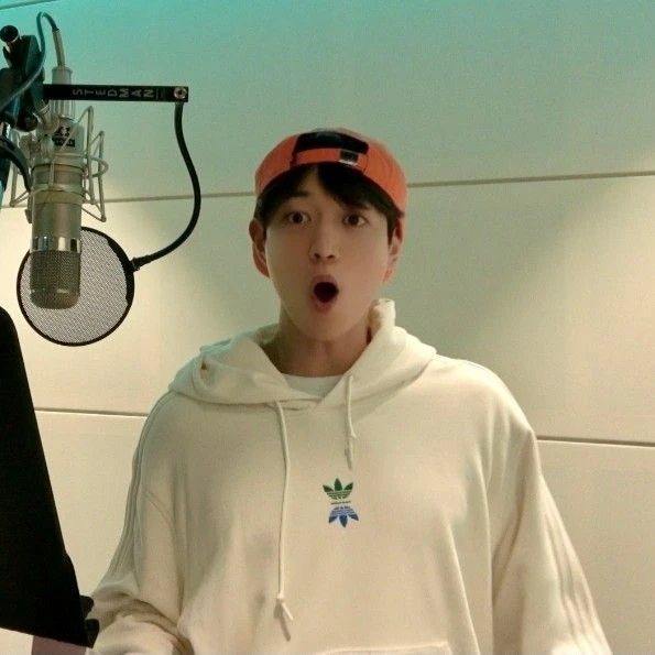 Top Photo Full of Minho (SHINee) Love