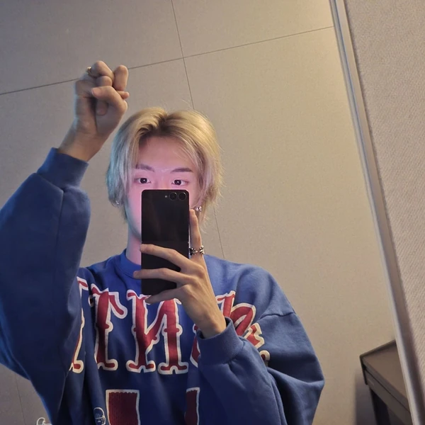 Signature photo of Wonbin (RIIZE) capturing their charm