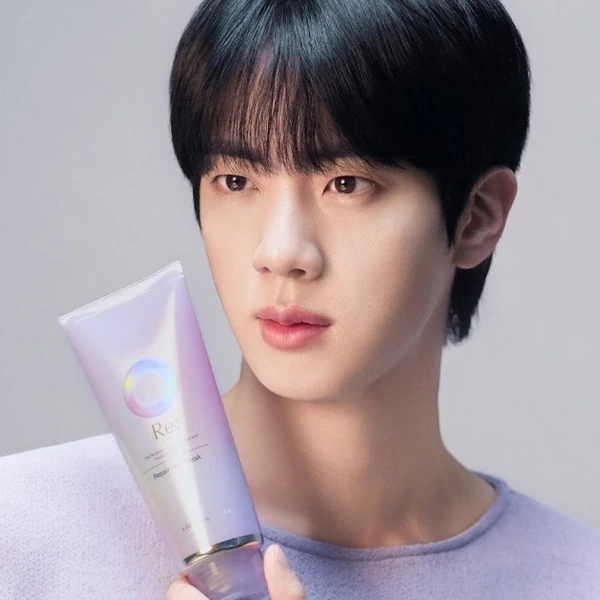 Most popular banner post of Jin (BTS) in the community