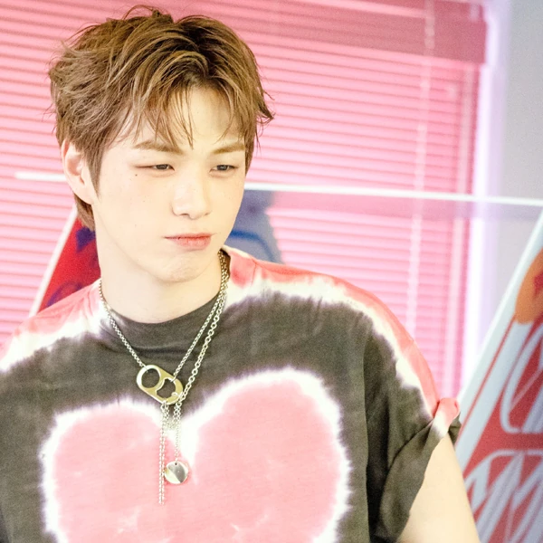 Penampilan Kang Daniel yang Paling Dicintai Hari Ini