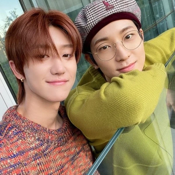 Top Photo Full of SEVENTEEN Love