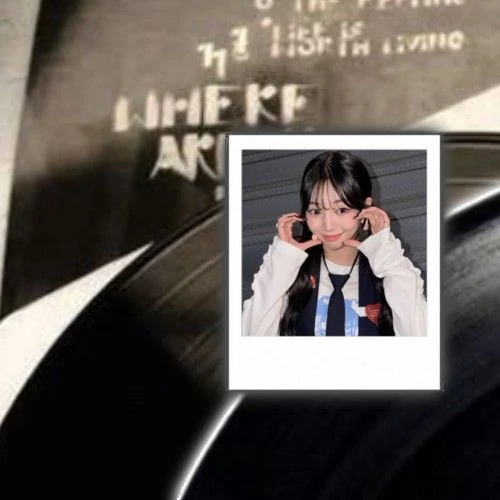 Foto Populer Penuh Cinta untuk Nana (UNIS)