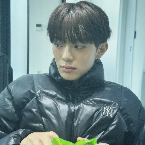 Today's Most Loved Kangmin (VERIVERY)