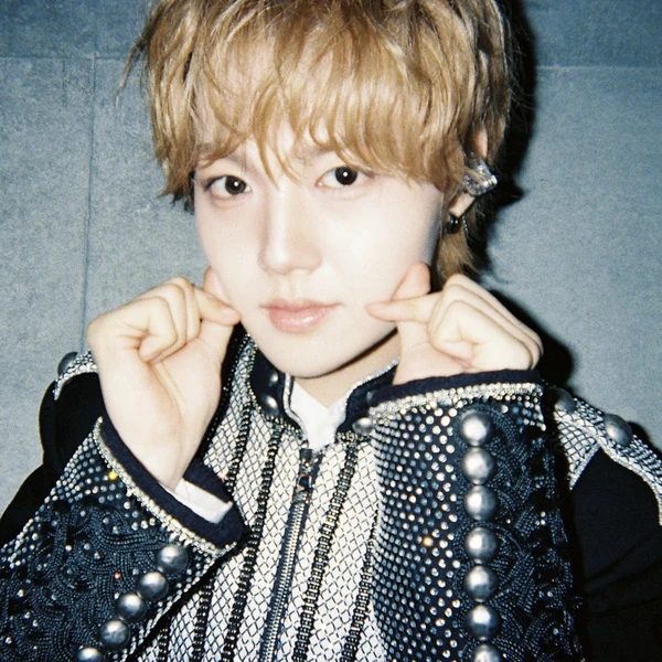 Today's Most Loved Doyoung (TREASURE)