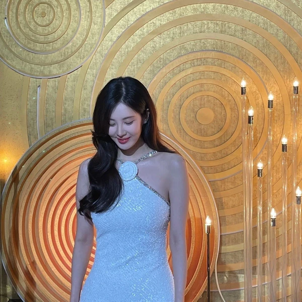 Today's Most Loved Seohyun (Girls' Generation)