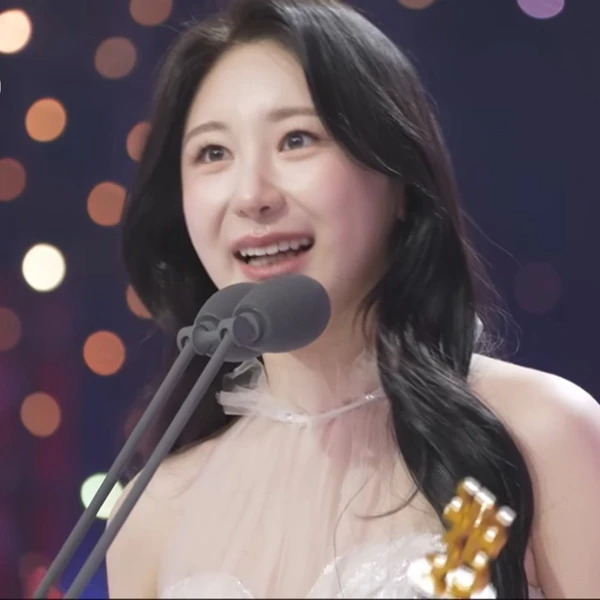 今日最も愛されたイ・チェヨンの姿