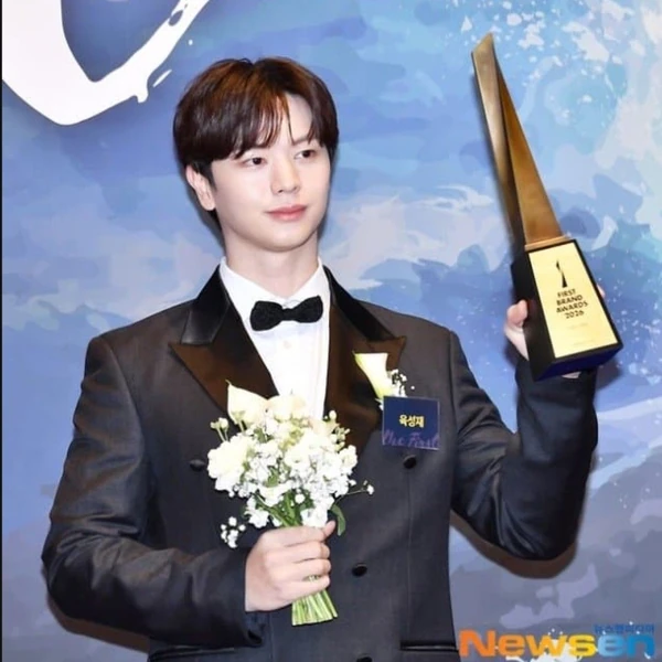 Fans' Pick: Best Moment of Yook Sungjae (BTOB)