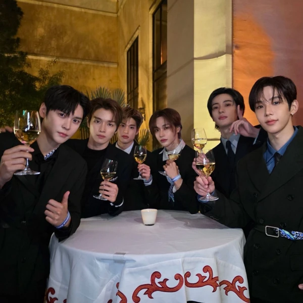 Top Photo Full of RIIZE Love