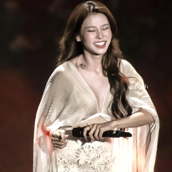 Momen Terbaik Jisoo (BLACKPINK) Pilihan Penggemar