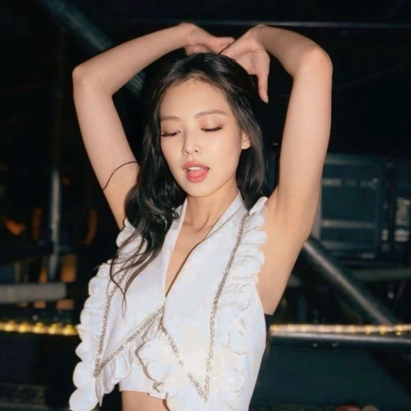 ジェニー (BLACKPINK)への愛が詰まった人気写真