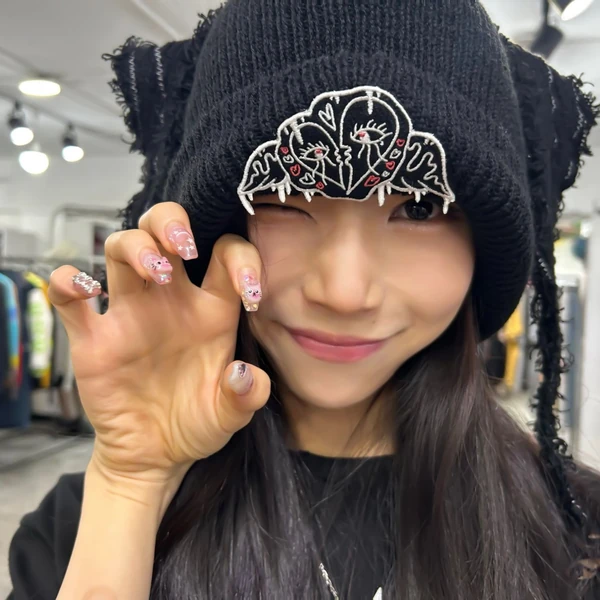 오늘 가장 사랑받은 SECRET NUMBER의 모습