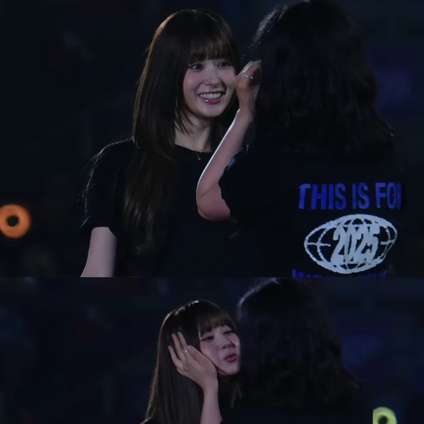 오늘 가장 사랑받은 사나 (TWICE)의 모습