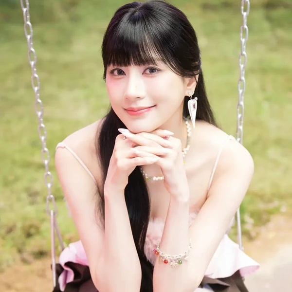 Fans' Pick: Best Moment of Oh Hayoung (Apink)