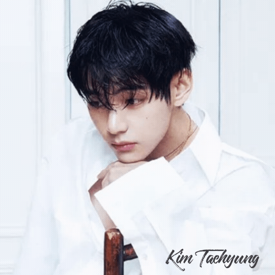 Foto Populer Penuh Cinta untuk V (BTS)