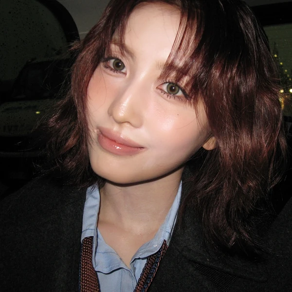 Foto Populer Penuh Cinta untuk TWICE