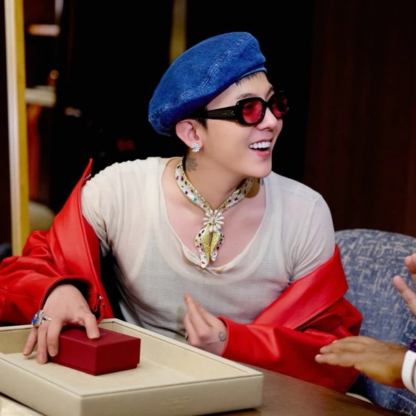 Fans' Pick: Best Moment of G-DRAGON (BIGBANG)