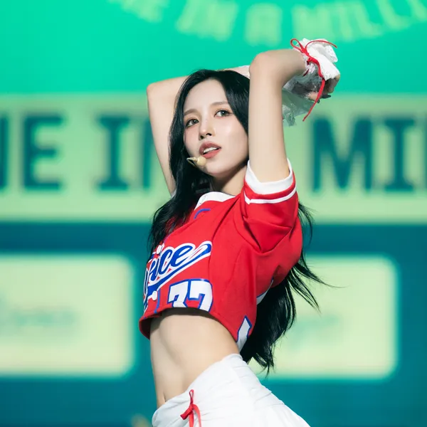 미나 (TWICE) 팬심 가득한 인기 사진