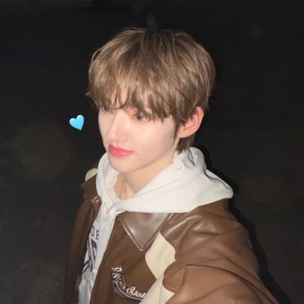 Penampilan Junseong (YUHZ) yang Paling Dicintai Hari Ini