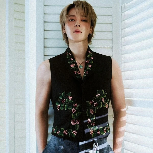 No.1 banner post of Jimin (BTS) created by fans