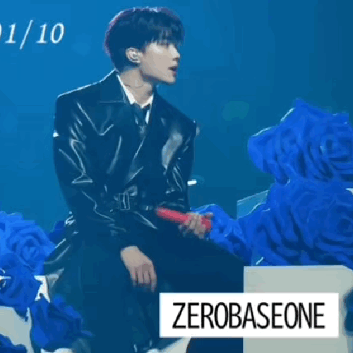 Brilliant moment of Park Gunwook (ZEROBASEONE) created by fandom