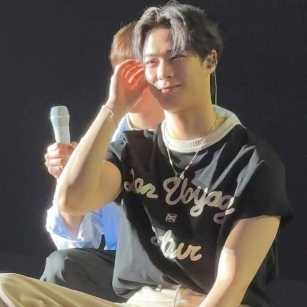 Top Photo Full of Moonbin (ASTRO) Love