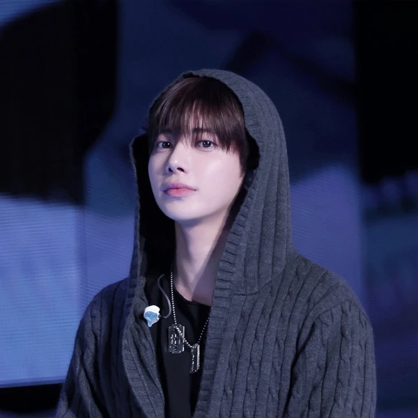 Today's Most Loved Taehyun (TOMORROW X TOGETHER)