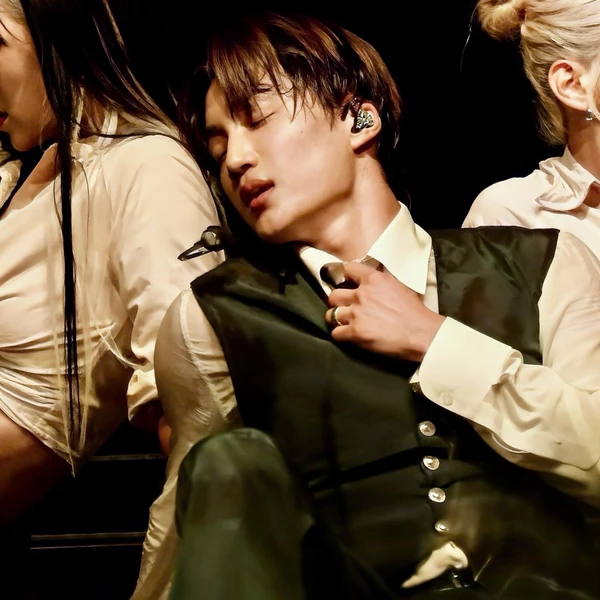 Foto Populer Penuh Cinta untuk Kai (EXO)