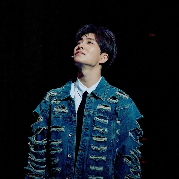 Top Photo Full of Youngjae (GOT7) Love