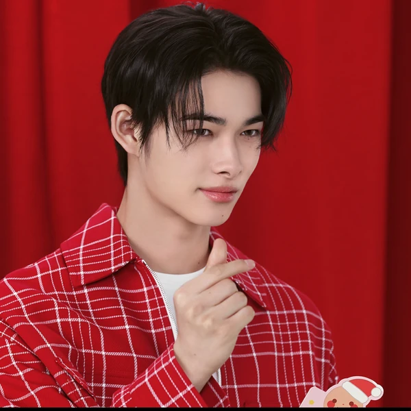 充滿粉絲愛意的NI-KI (ENHYPEN)人氣照片