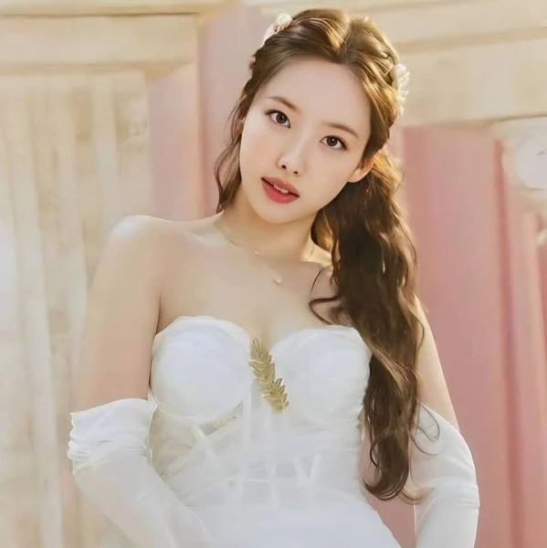 Penampilan TWICE yang Paling Dicintai Hari Ini