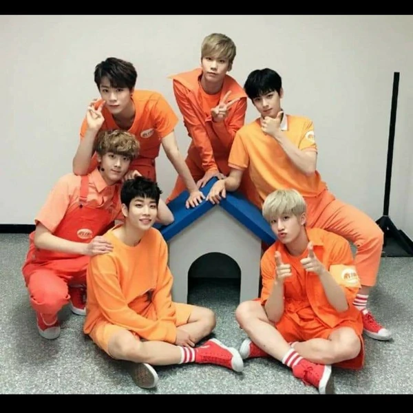 오늘 가장 사랑받은 아스트로의 모습