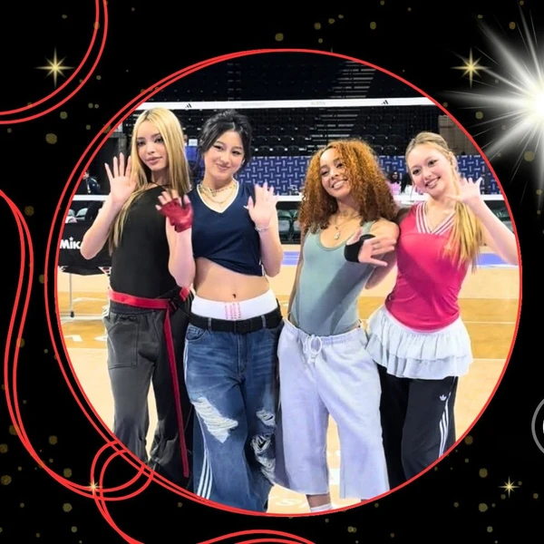 Top Photo Full of GIRLSET Love