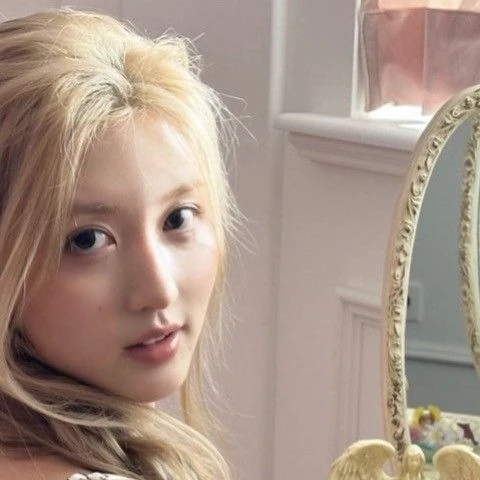 Top Photo Full of Gaeul (IVE) Love