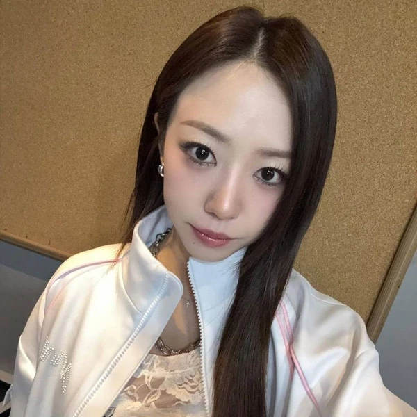 Today's Most Loved Kim Namjoo (Apink)