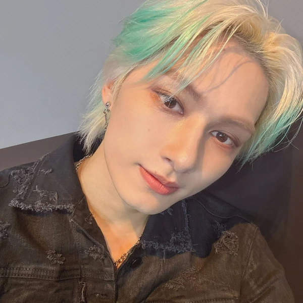 充滿粉絲愛意的Jun (SEVENTEEN)人氣照片