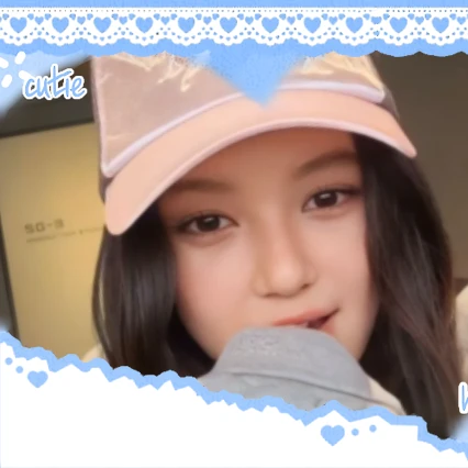 Top Photo Full of DANIELLE (NewJeans) Love