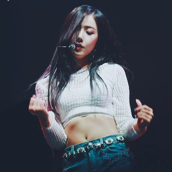 充满粉丝爱意的VIVIZ人气照片