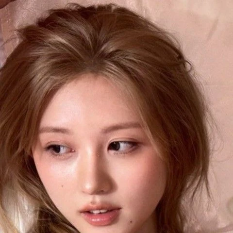 今日最受喜愛的Gaeul (IVE)