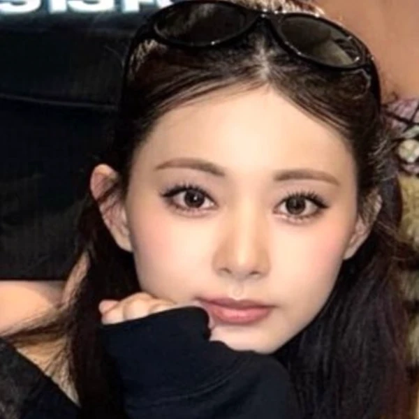 Today's Most Loved Tzuyu (TWICE)