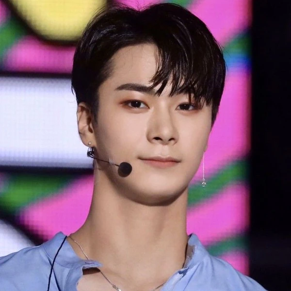 Top Photo Full of Moonbin (ASTRO) Love