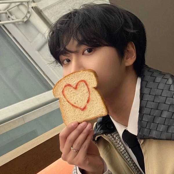 充滿粉絲愛意的ATEEZ人氣照片