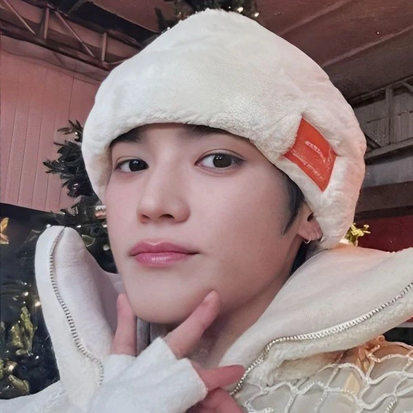 Top Photo Full of Taeyong (NCT 127) Love