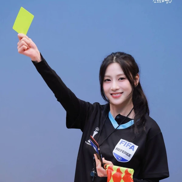 Today's Most Loved Oh Hayoung (Apink)