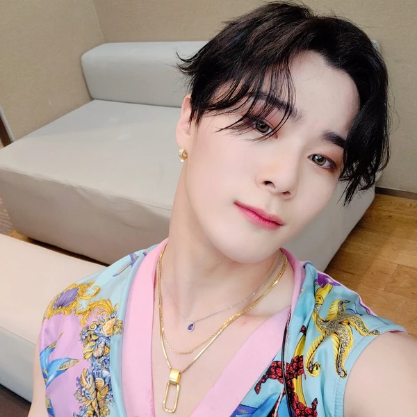 Today's Most Loved Moonbin (ASTRO)